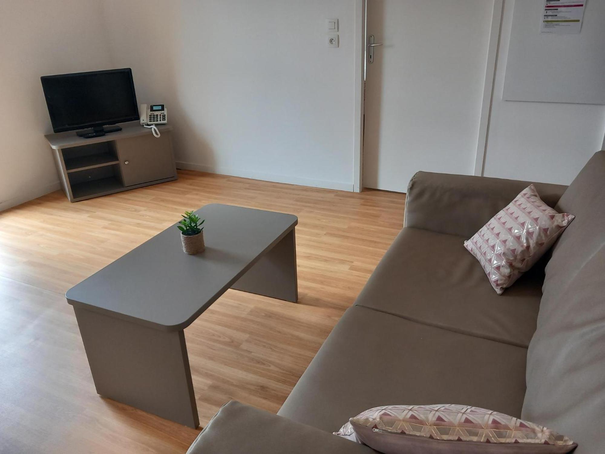 Residence Services Seniors Espace Et Vie Le Mans Extérieur photo